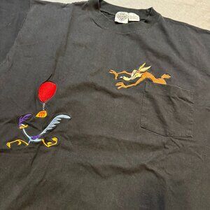 Vintage 1994 Warner Bros Studio Acme Looney Tunes Coyote Pocket Tee Shirt Large